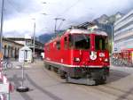 Bahnhofsvorplatz in Chur, Ankunft des Zuges aus Arosa, dieser fhrt zum Teil als  Straenbahn  durch Chur, Mai 2005