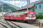 Der ABt 922 und RBDe 566 I des VPM am 16.7.23 auf Rangierfahrt im Bahnhof von Balsthal.