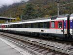 SBB - Personenwagen 2 Kl. RIC  Bpm  61 85 20-90 329-4 in Interlaken Ost am 30.10.2017