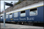 Der 1. Klasse Reisezugwagen  SUISSE TRAIN BLEU  56 80 10-40 360-4 Am IRSI am 28.02.2026 in Seebrugg.