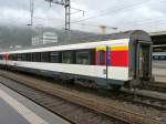 SBB - Personenwagen 1 Kl.  A 50 85 10-95 123-1 im Bahnhof Biel am 09.11.2009