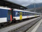 IR Brig-Domodossola in Brig. Dieser Zug wird jeweils Samstags mit einem B(o) (NPZ) und einem BDt EW II verstrkt (wegen Markt in Domodossola). Dieses Modul wird am Samstag an einem IR von Lausanne nach Brig berfhrt, und am Sonntag wieder mit einem IR nach Lausanne zurckgebracht, 19.03.2011.