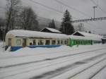 Drei abgestellte MOB Wagen in der Lenk. Diese drei Wagen haben alle noch die Innenaustattung aus den 70-er Jahren. Folgende Wagen sind nun schon einige Zeit hier abgestellt: AB 304, B 207 und B 208. Ausserdem gut erkennbar ist die beachtliche Neuschneemenge, 08.01.2012.