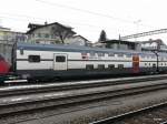 SBB - 1 Kl. Doppelstockwagen mit Gepckabteil  AD 50 85 86-94 025-8 im BLS Bahnhof Spiez am 26.01.2013