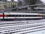 SBB - 1 Kl. Personenwagen A 50 85 10-95 104-1 abgestellt im Bahnhofsareal in Bern am 16.01.2016