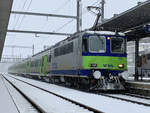 BLS Re 420 502 mit der EW III Komp am 10.12.21, an ihrem zweitletzten Einsatztag im Bahnhof Spiez.