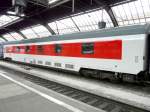 City Night Line - Schlafwagen   WALBm  61 85 06-94 312-4 im Hauptbahnhof von Z�rich am 19.04.2008