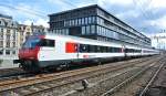 SlowUp Solothurn-Bucheggberg 2013: Um gengend Kapazitt fr die Velos zu gewhrleisten, wurden div. IR Konstanz-Biel mit einem Modul bestehend aus einem Bt und einem D ex. SNCF verstrkt. IR 2116 mit Bt 50 85 28-94 986-2 und D ex. SNCF 50 85 92-75 302-6 bei Ausfahrt in Solothurn, 26.05.2013.