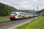 IC 2000 Steuerwagen Bt 50 85 26-94 937-7 fährt am 27.07.2023 Richtung Bahnhof Tecknau.