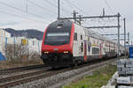 IC 2000 Steuerwagen Bt 50 85 26-94 938-5 fährt am 26.02.2024 Richtung Bahnhof Lausen.