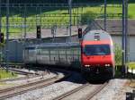 SBB - Re Zürich-Bern  bei der durchfahrt im Bahnhof Wynigen am 20.05.2014