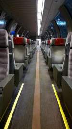 SBB Panoramawagen IR2188 Locarno - Basel SBB nach der Ankunft in Basel.