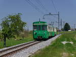 MBC (BAM ) - BFS-Fotofahrt mit dem Steuerwagen Bt 53 und Triebwagen Be 4/4 14 unterwegs bei Ballens am 06.05.2018