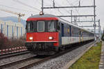 BDt 50 85 82-33 983-6 fährt Richtung Bahnhof Lausen. Die Aufnahme stammt vom 04.01.2021.