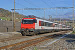 Bt 50 85 28-94 621-9 durchfährt den Bahnhof Gelterkinden. Die Aufnahme stammt vom 14.11.2017.