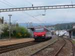 SBB - Durchfahrender Schnellzug von Biel nach Bern im Bahnhof Brgg am 14.04.2012 ..