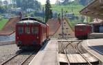 Die beiden Zahnradtriebwagen ABDeh 2/4 24 (links) und 23 (rechts) der Rorschach-Heiden-Bergbahn (RHB).