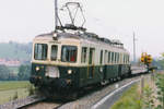 Chemins de fer Fribourgeois Gruyère-Fribourg-Morat GFM/TPF.
Eher seltener Bauzug mit dem ABDe 4/4 165 bei Münchwiler-Courgevaux im März 1984.
Foto: Walter Ruetsch
