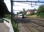 Der RABe 526 719 ''Bad Zurzach'' war am 28.8.05 als S35 nach Wil zwischen W'thur und Gr�ze unterwegs.
