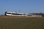RABe 526 740-6, RABe 526 737-2 und RABe 526 773-7 erreichen am 21.2.12 als S 33 Andelfingen.