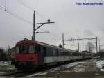 RBe- Pendel verlsst am 24.03.08 Oensingen bei der Bahnhofsausfahrt ins Thal