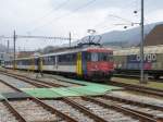 OeBB - Regio nach Oensingen hier noch im Bahnhof Balsthal am 06.04.2014