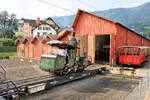 Stehboiler-Dampflokomotive 7 wird in Arth-Goldau manövriert vor ihrem Einsatz auf den Berg.