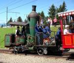 Dampflok Nr. 7 der Rigibahn mit senkrechtem Dampfkessel in Rigi-Staffel, 26. Juli 2009 (Sylvia).