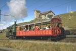 Vitznau-Rigi Bahn (VRB)Zug mit Lok No.7 kurz vor dem Gipfel Rigi Kulm.Die Bahn wurde 1871 als erste Bergbahn Europas erffnet