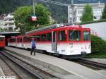 Der BDhe 2/4 22 stand am 6.8.05 mit dem Regio 1144 von Rigi Kulm in der Endstation Vitznau.