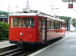 Zahnrad Triebwagen Bhe 2/4 3 der Rigi Bahnen ( VRB ) im Bahnhof von Vitznau am 08.09.2006