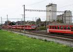 Appenzeller Bahnen AB
Seit der Inbetriebnahme der neuen Triebzüge warten in Gossau mehrere ausrangierte Fahrzeuge ihr weiteres Schicksal ab. 
Die Aufnahme des Schrottlagers entstand am 21. September 2018.
Foto: Walter Ruetsch  