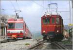 Pndelzug BDe 4/4 43 trifft in Wasserauen auf den historischen BCe 4/4 30. (17.04.2008)