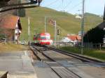 AB - Bahnhof Gonten , Einfahrender Regio nach Gossau mit dem Steuerwagen ABt 144 an der Spitze am 01.12.2011