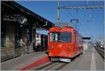 Die Zahnradbahn von Rheineck nach Walzenhausen geh�rt zur Appenzeller Bahnen Gruppe. Die kleine Bahn hat eine Spurweite von 1200 mm und besitzt nur ein Triebfahrzeug, den AB BDeh 1/2 N� 1  Liseli , hier in Rheineck am RhW Bahnsteig stehend und auf die R�ckfahrt nach Walzenhausen wartend.

23. M�rz 2021 