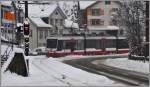 Whrend in Chur kein Schnee liegt, wurde gestern das Appenzellerland wunderbar eingeschneit.S12 4130 mit Be 4/8 32 aus St.Gallen fhrt pnktlich in Trogen ein.