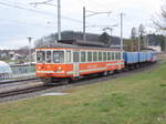 asm Seeland - Kieszug mit den Triebwagen Be 4/4 523 mit 3 Kieswagen und am Schluss Be 4/4 525 in Finsterhennen am 21.03.2017