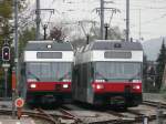 BTI / asm - Einfahrender Be 2/6  504 neben dem Abgestellten Be 2/6 im Bahnhof von Tuffelen am 25.10.2007