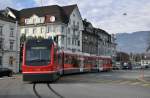 Be 4/8 113 fährt am Bahnhof Solothurn ein.