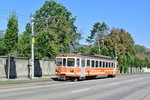Baustellenbedingt pendelt der alte Be 4/4 104 zwischen Solothurn und Flumenthal, im Bild ist der Triebwagen kurz vor der Haltestelle Baseltor, 30.09.2016.