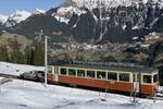 Der BLM Triebwagen Be 4/4 22 der am 28.1.24 zwischen Grütschalp und Winteregg unterwegs ist.