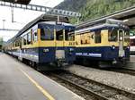 ABeh 4/4 II 313  Lauterbrunnen , als Regio nach Lauterbrunnen, der am 8.5.17 neben dem ABeh 4/4 I 308  Gsteigwiler , der denn Regio nach Grindelwald zieht, in Interlaken steht.