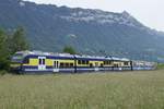 Führender ABDeh 8/8 324 mit GSW nach Lauterbrunnen und mit 326 nach Grindelwald, am 22.5.20 beim Flugplatz Interlaken.