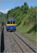 Wie gut kann man bei einigen Zügen der BOB weiterhin die Fenster öffnen! So konnten die drei nun folgenden Bilder entgegenkommender Züge auf dem Zweigleisigen Streckenabschnitt bei