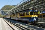 Zug der BOB (Berner Oberland-Bahn) verlsst den Bahnhof Lauterbrunnen in Richtung Zweiltschinen am 02.10.2011. Triebwagen ABeh 4/4  312   Interlaken  schiebt den Zug.