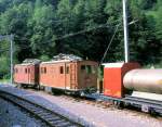 Die alten Lokomotiven der Berner Oberland Bahn - Lok 25: Warten auf den Abbruch, zusammen mit Lok 22.