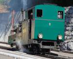 BRB-Dampflok H 2/3 Nr. 2 (Kohlebefeuert, Baujahr 1891) trifft im Bahnhof Brienz ein und bereitet die exklusive Prsentationsfahrt mit dem  Salon Rouge  vor. Brienz, 09. August 2010, 09:54