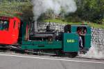 Lokportrait der BRB H 2/3 Nr. 2 mit Baujahr 1891 von der 1. Generation. Rangierfahrt im Bahnhof Brienz, 23. Sept. 2010, 10:54