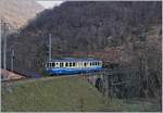 Der FART ABDe 6/6 31  Ticino  als Regionalzug 308 von Locarno nach Camedo kurz vor der Ankunft in Intragna.