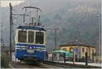 Der FART ABDe 6/6 31  Ticino  als Regionalzug 308 von Locarno nach Camedo erreicht seinen nächsten Halt Intragna.